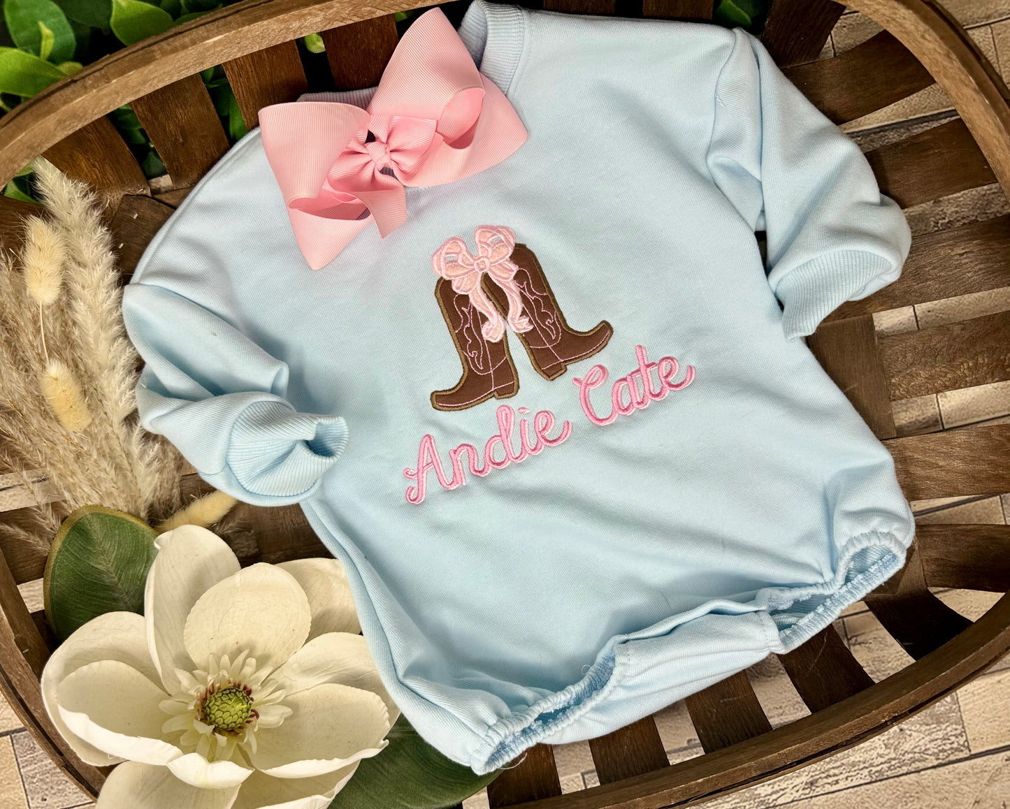 Girls applique boot design